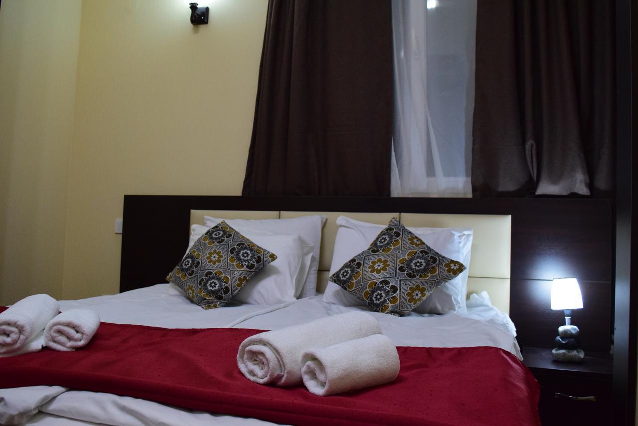 Hotel White Neptun Georgia Tbilisi Zewnętrze zdjęcie