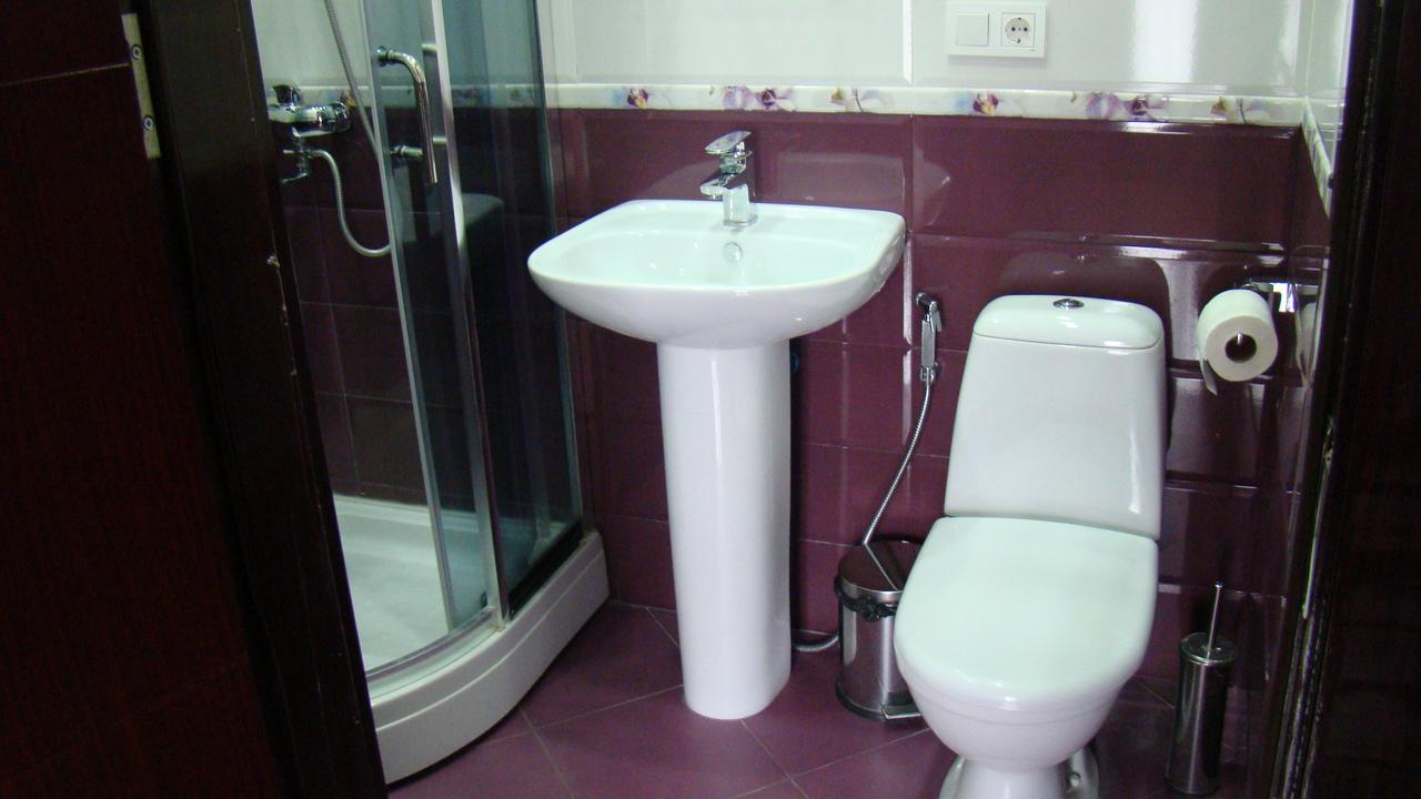 Hotel White Neptun Georgia Tbilisi Zewnętrze zdjęcie