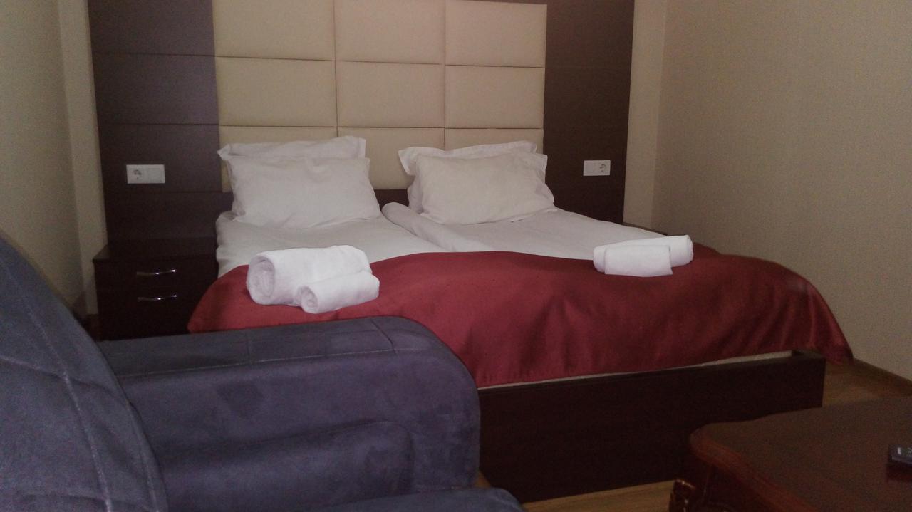 Hotel White Neptun Georgia Tbilisi Zewnętrze zdjęcie