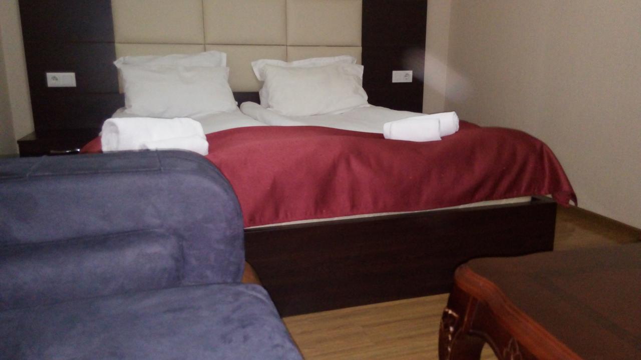 Hotel White Neptun Georgia Tbilisi Zewnętrze zdjęcie